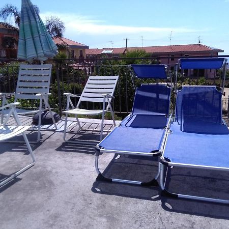 Ai Tre Archi Di Tagliaborse Vila Mascali Exterior foto