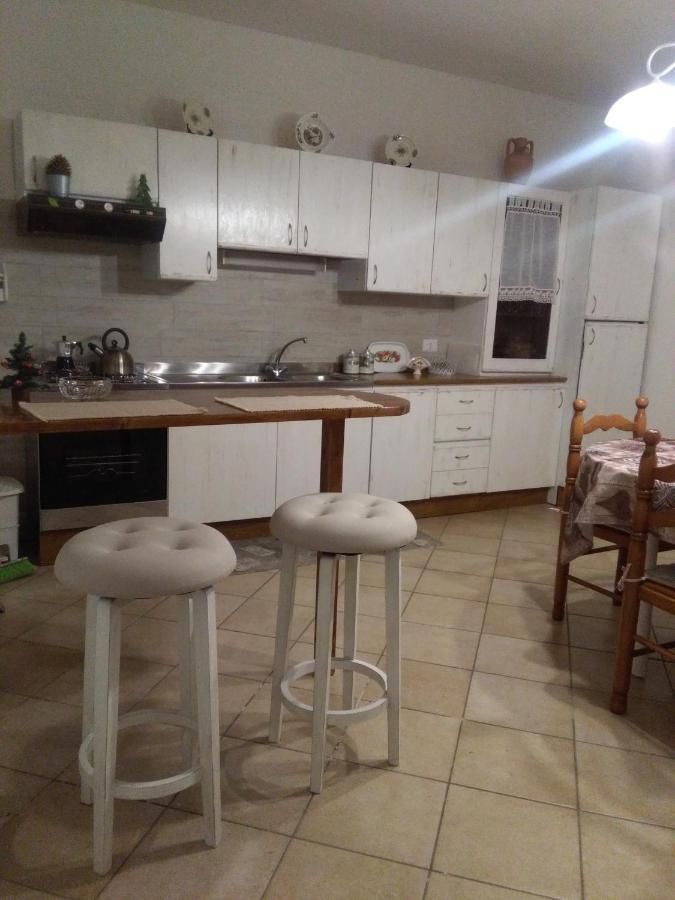 Ai Tre Archi Di Tagliaborse Vila Mascali Exterior foto