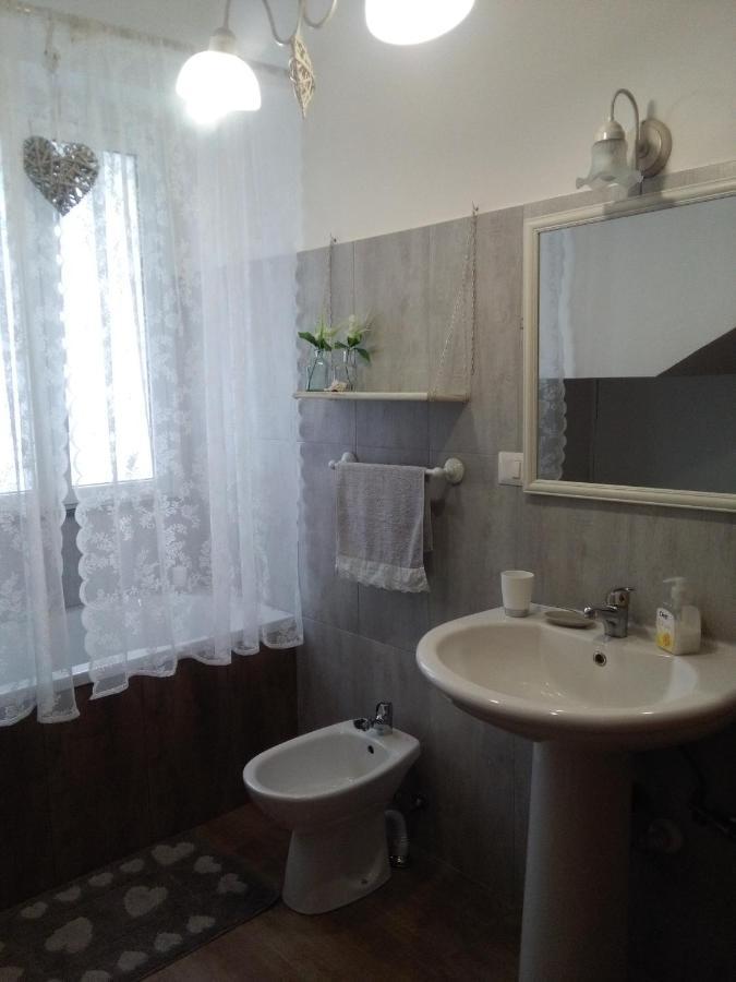 Ai Tre Archi Di Tagliaborse Vila Mascali Exterior foto